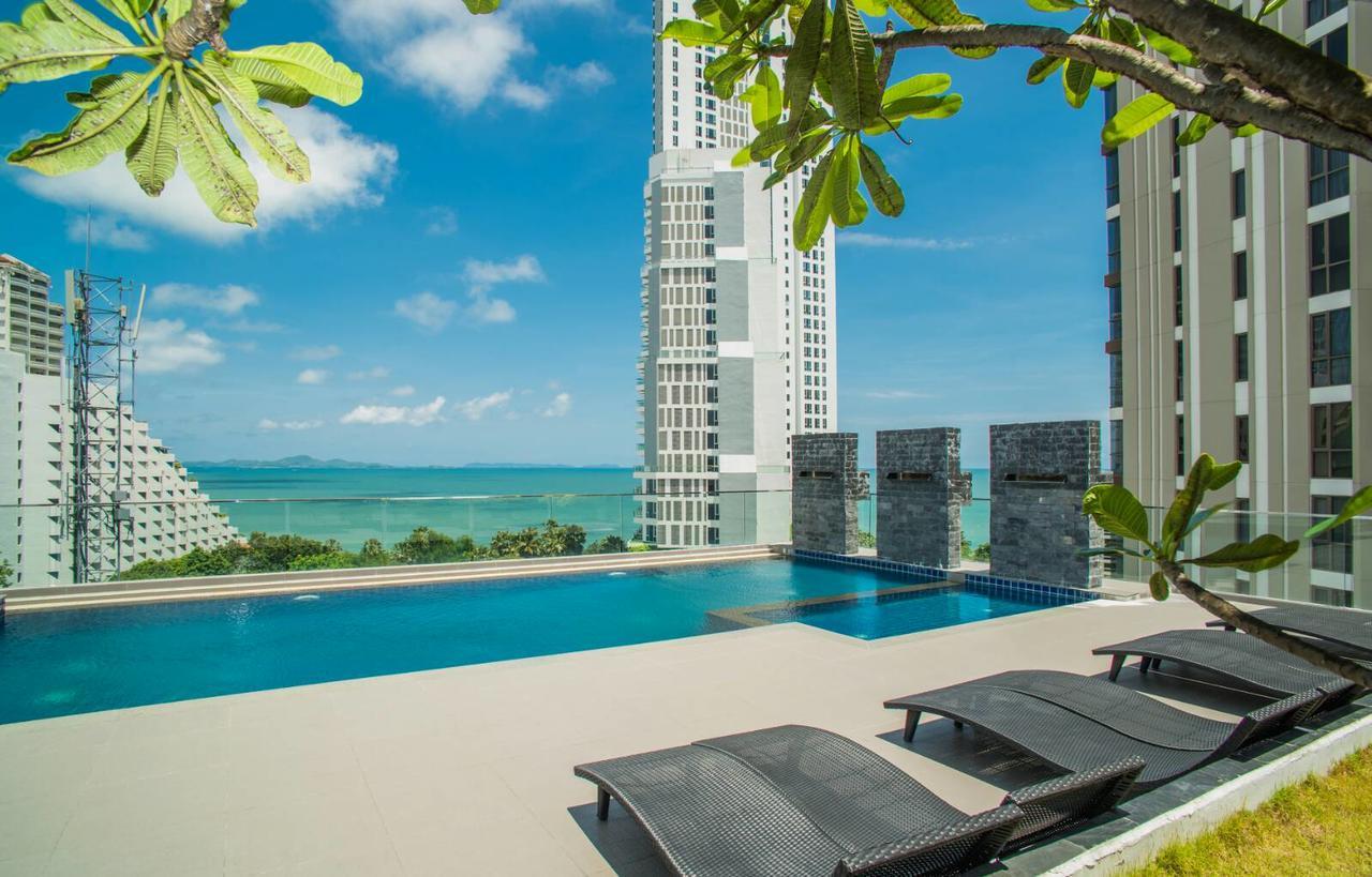 Serenity Pattaya Beach Exteriör bild